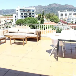 Beautiful Loft, Huge Sunny Terrace, View Over The And Sea Appartement