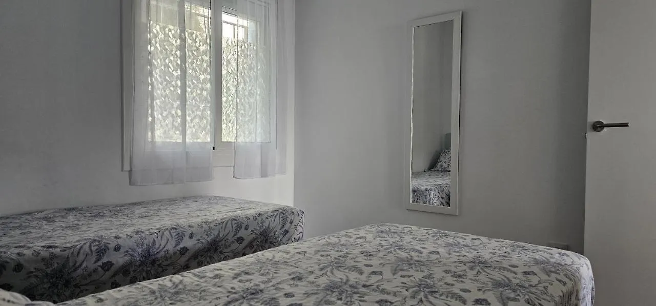 Apartamento Canyelles Playa Roses 0*,  Spain